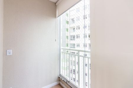 Sacada de apartamento à venda com 2 quartos, 45m² em Padroeira, Osasco