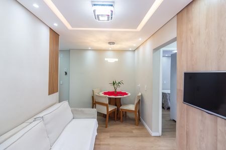Sala  de apartamento à venda com 2 quartos, 45m² em Padroeira, Osasco
