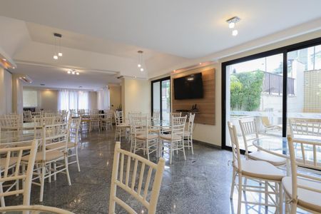 Apartamento para alugar com 232m², 4 quartos e 3 vagasÁrea comum - Salão de festas