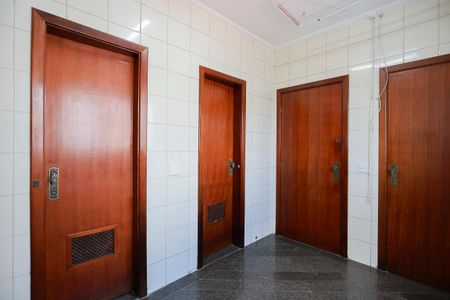 Apartamento para alugar com 232m², 4 quartos e 3 vagasÁrea de serviço