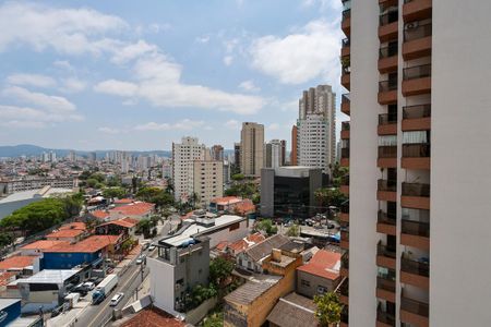 Apartamento para alugar com 232m², 4 quartos e 3 vagasVista da suíte 2