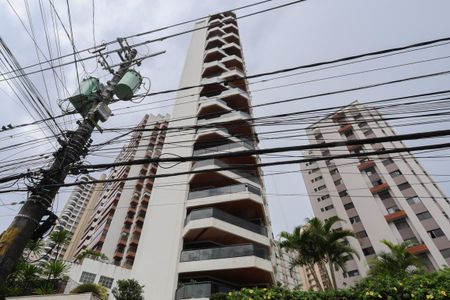 Apartamento para alugar com 232m², 4 quartos e 3 vagasFachada do prédio