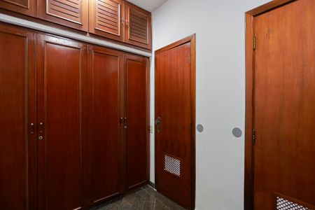 Apartamento para alugar com 232m², 4 quartos e 3 vagasQuarto de serviço
