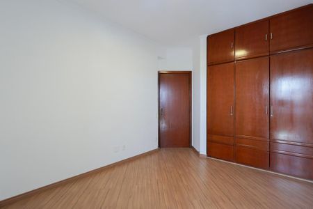 Apartamento para alugar com 232m², 4 quartos e 3 vagasQuarto 1
