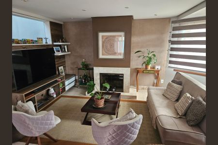 Sala de casa à venda com 4 quartos, 224m² em Partenon, Porto Alegre