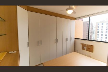 Apartamento à venda com 68m², 2 quartos e 1 vagaSuíte