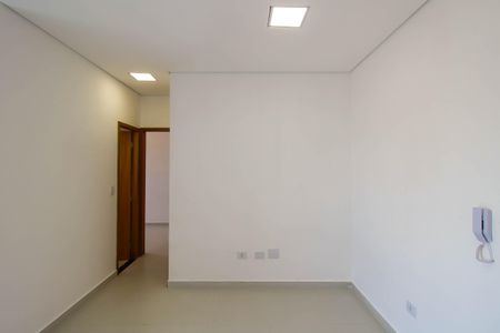 Sala/Cozinha de apartamento para alugar com 2 quartos, 50m² em Vila Ivone, São Paulo