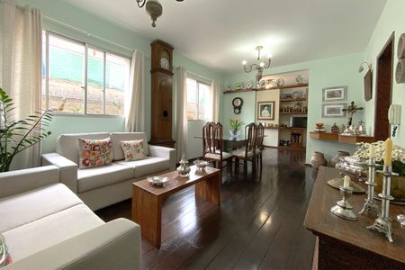 Sala de apartamento à venda com 3 quartos, 115m² em Santo Antônio, Belo Horizonte