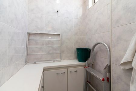Apartamento à venda com 86m², 3 quartos e 1 vaga Apartamento à venda com 86m², 3 quartos e 1 vagaBanheiro de Serviço