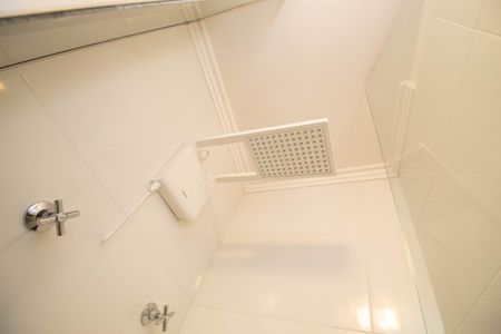 Casa à venda com 200m², 3 quartos e 3 vagas Casa à venda com 200m², 3 quartos e 3 vagasBanheiro da Suíte 2