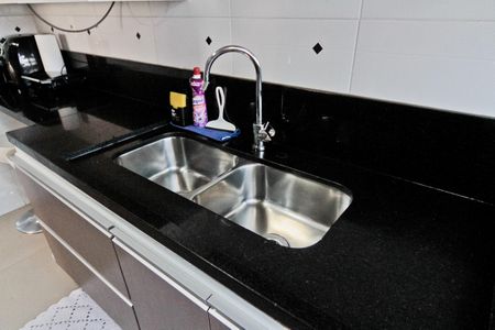 Apartamento à venda com 97m², 3 quartos e 1 vaga Apartamento à venda com 97m², 3 quartos e 1 vagaCozinha
