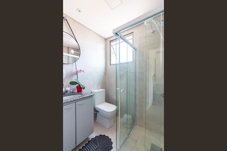 Apartamento à venda com 79m², 3 quartos e 2 vagas Apartamento à venda com 79m², 3 quartos e 2 vagasBanheiro