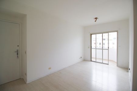 Sala de apartamento para alugar com 2 quartos, 61m² em Indianópolis, São Paulo