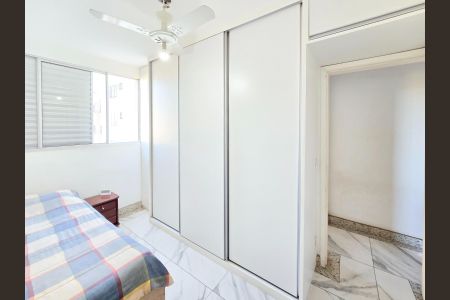 Apartamento à venda com 93m², 3 quartos e 1 vagaQuarto 2