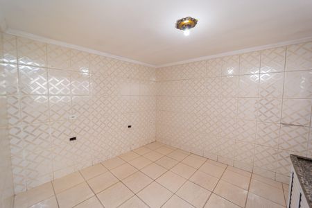 Casa à venda com 98m², 2 quartos e 2 vagas Casa à venda com 98m², 2 quartos e 2 vagasCozinha