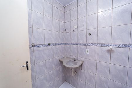 Casa à venda com 98m², 2 quartos e 2 vagas Casa à venda com 98m², 2 quartos e 2 vagasBanheiro