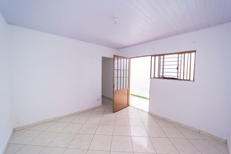 Casa à venda com 98m², 2 quartos e 2 vagas Casa à venda com 98m², 2 quartos e 2 vagasSala