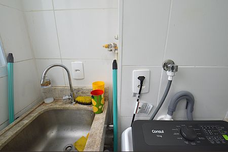 Apartamento à venda com 44m², 2 quartos e 1 vagaCozinha e Área de Serviço