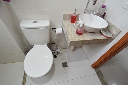 Apartamento à venda com 44m², 2 quartos e 1 vagaBanheiro