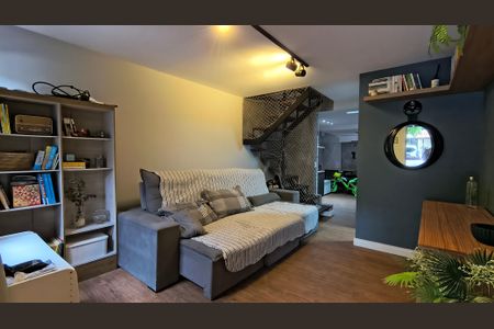 Sala de casa de condomínio à venda com 2 quartos, 65m² em Vargem Pequena, Rio de Janeiro