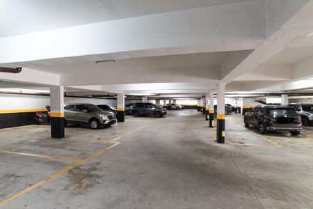 Apartamento à venda com 77m², 3 quartos e 2 vagas Apartamento à venda com 77m², 3 quartos e 2 vagasGaragem