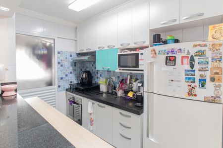 Apartamento à venda com 77m², 3 quartos e 2 vagas Apartamento à venda com 77m², 3 quartos e 2 vagasCozinha