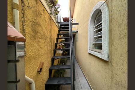 Casa para alugar com 178m², 3 quartos e 2 vagas Casa para alugar com 178m², 3 quartos e 2 vagasEscada retrátil