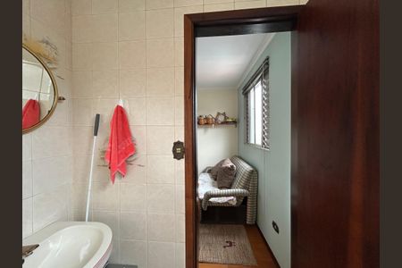 Casa para alugar com 178m², 3 quartos e 2 vagas Casa para alugar com 178m², 3 quartos e 2 vagasBanheiro Suíte