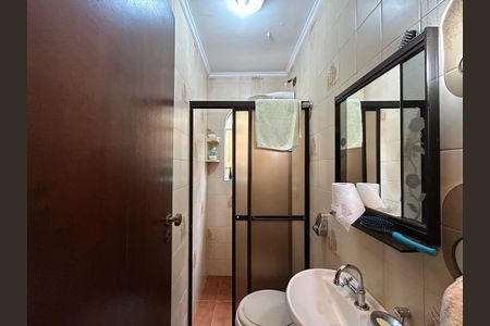 Casa para alugar com 178m², 3 quartos e 2 vagas Casa para alugar com 178m², 3 quartos e 2 vagasBanheiro 1