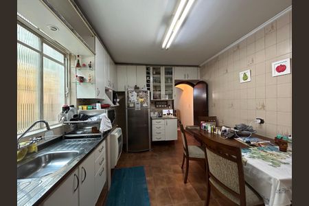 Casa para alugar com 178m², 3 quartos e 2 vagas Casa para alugar com 178m², 3 quartos e 2 vagasCozinha