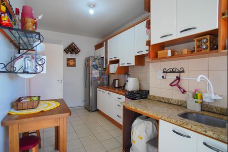 Apartamento para alugar com 74m², 2 quartos e 1 vagaCozinha