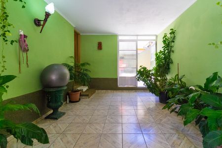 Casa à venda com 255m², 3 quartos e 2 vagasHall de entrada