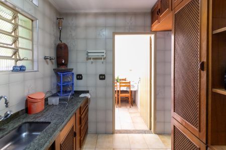Casa à venda com 255m², 3 quartos e 2 vagasCozinha