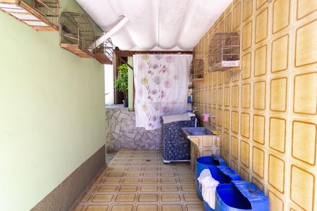 Casa à venda com 255m², 3 quartos e 2 vagasÁrea de Serviço