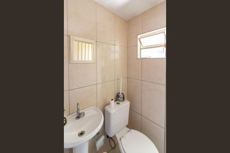 Casa à venda com 255m², 3 quartos e 2 vagasBanheiro de Serviço