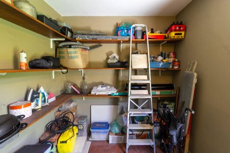 Casa à venda com 255m², 3 quartos e 2 vagasQuarto de Serviço