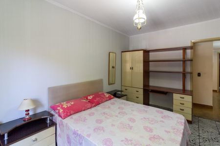 Casa à venda com 255m², 3 quartos e 2 vagasQuarto 2