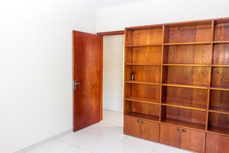 Casa para alugar com 570m², 3 quartos e 10 vagas Casa para alugar com 570m², 3 quartos e 10 vagasQuarto 1