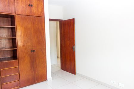 Casa para alugar com 570m², 3 quartos e 10 vagas Casa para alugar com 570m², 3 quartos e 10 vagasQuarto 2