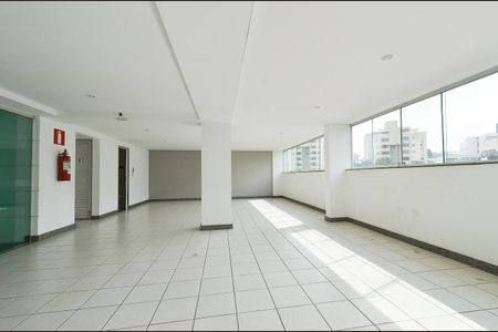 Apartamento à venda com 77m², 3 quartos e 2 vagasÁrea comum - Salão de festas