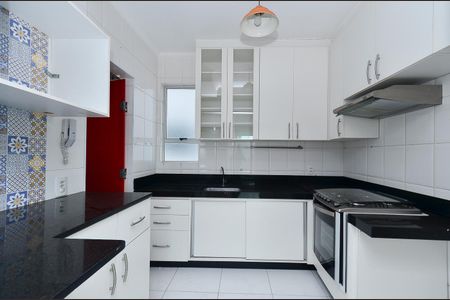 Apartamento à venda com 77m², 3 quartos e 2 vagasCozinha