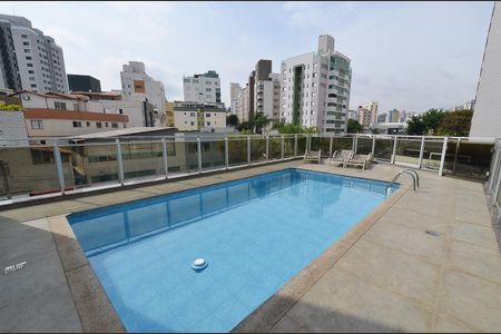 Apartamento à venda com 77m², 3 quartos e 2 vagasÁrea comum - Piscina