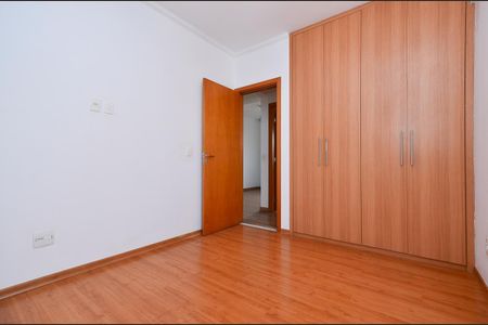 Apartamento à venda com 77m², 3 quartos e 2 vagasSuite