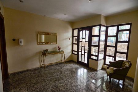 Apartamento à venda com 92m², 3 quartos e sem vagaHall