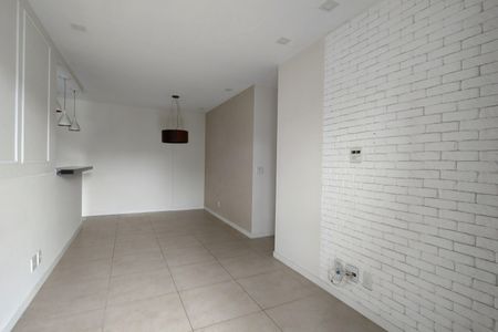 Apartamento à venda com 75m², 3 quartos e 1 vagaSala