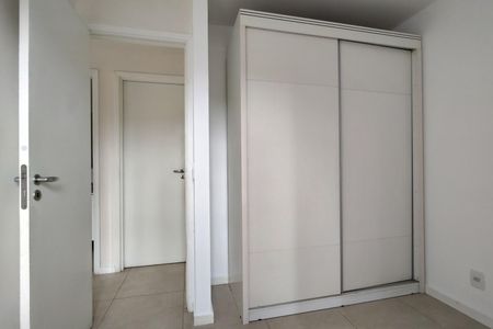 Apartamento à venda com 75m², 3 quartos e 1 vagaQuarto 2