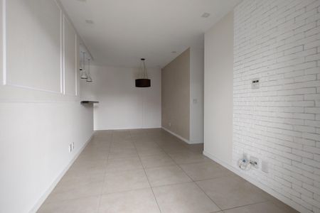 Apartamento à venda com 75m², 3 quartos e 1 vagaSala