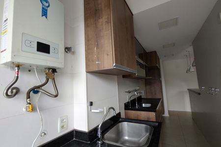 Apartamento à venda com 75m², 3 quartos e 1 vagaÁrea de Serviço