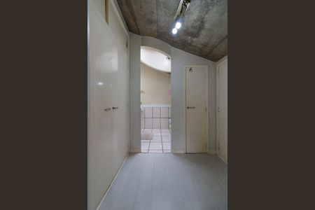 Casa à venda com 240m², 4 quartos e 3 vagas