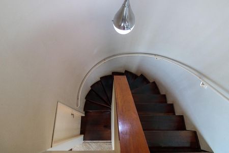 Casa à venda com 240m², 4 quartos e 3 vagas